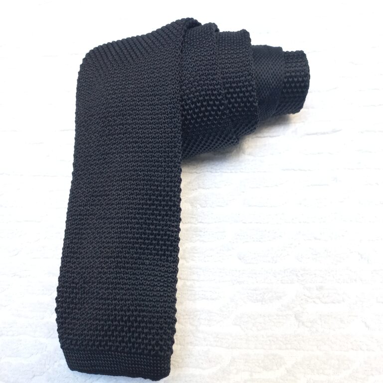 LIGNE Club Med black knit tie, 100% polyester slim necktie for men, textured formal and casual wear